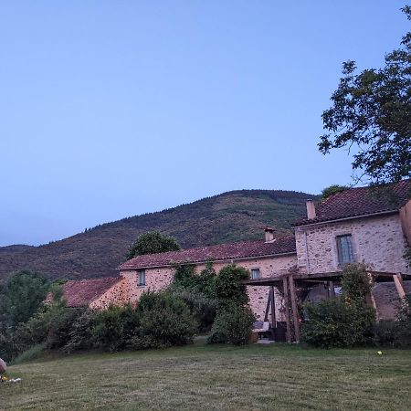 Le Moulin D'Arcas. Bed and Breakfast Prémian Buitenkant foto