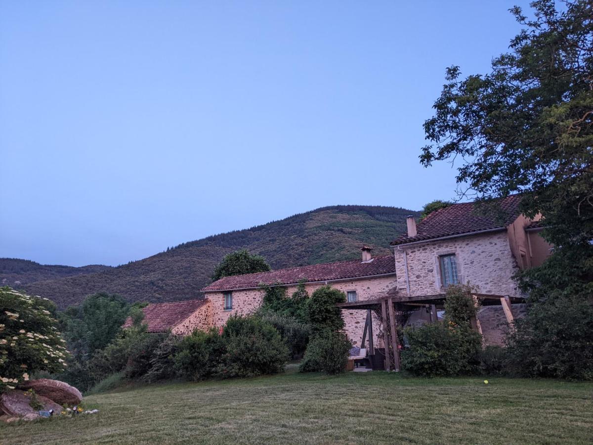 Le Moulin D'Arcas. Bed and Breakfast Prémian Buitenkant foto